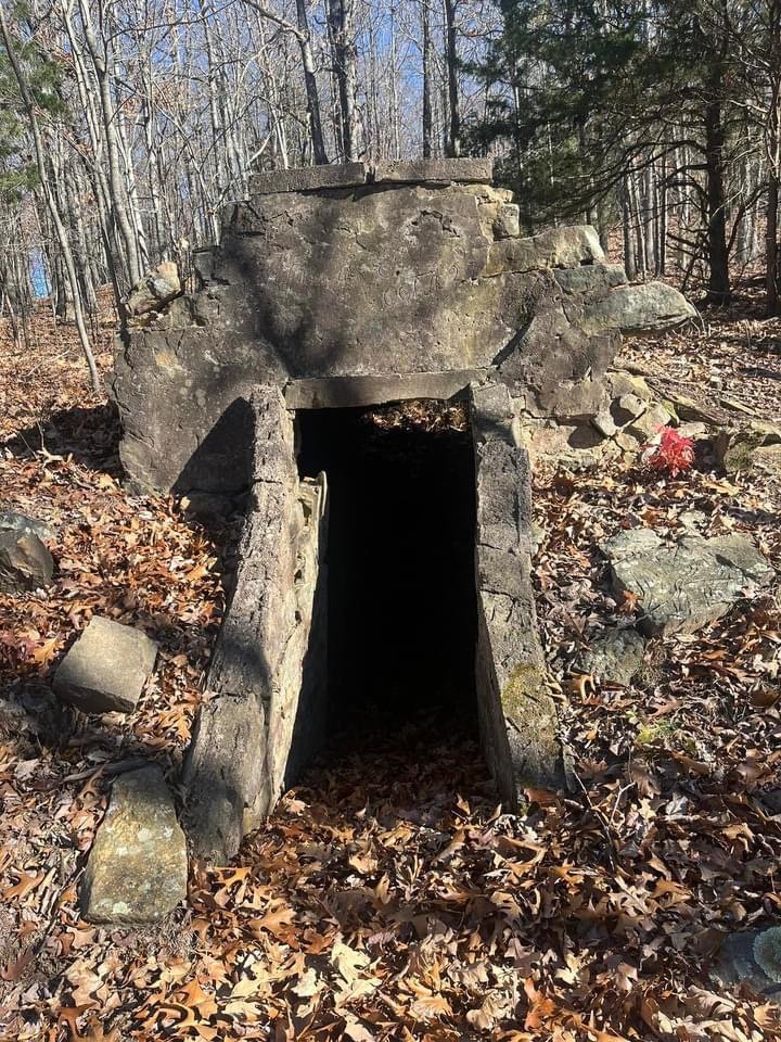 Outlaw Hollow landscape